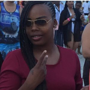 Meet your Posher, Natosha